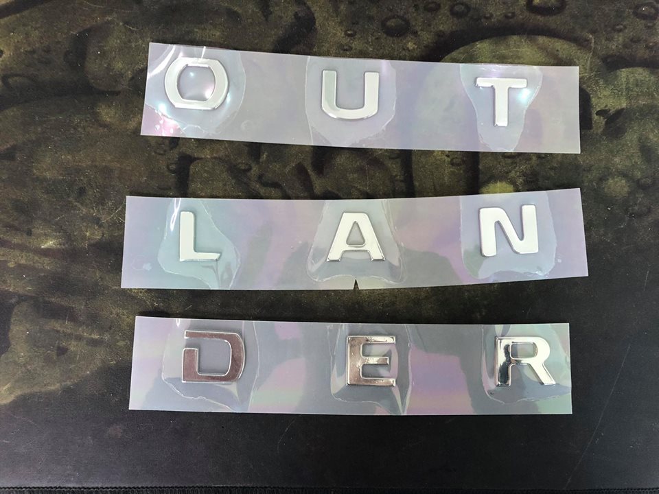  Chữ Outlander 