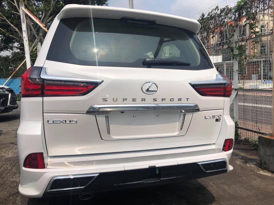  Chữ Super Sport dán cho xe Lexus LX570