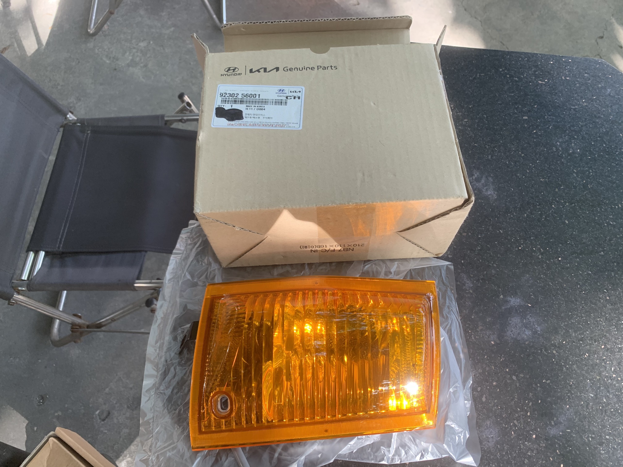  Đèn xi nhan trước phải xe Mighty 110SP, 110SL, 110XL, 75S