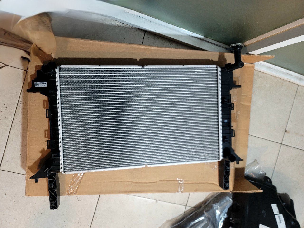  Két nước xe Hyundai Solati