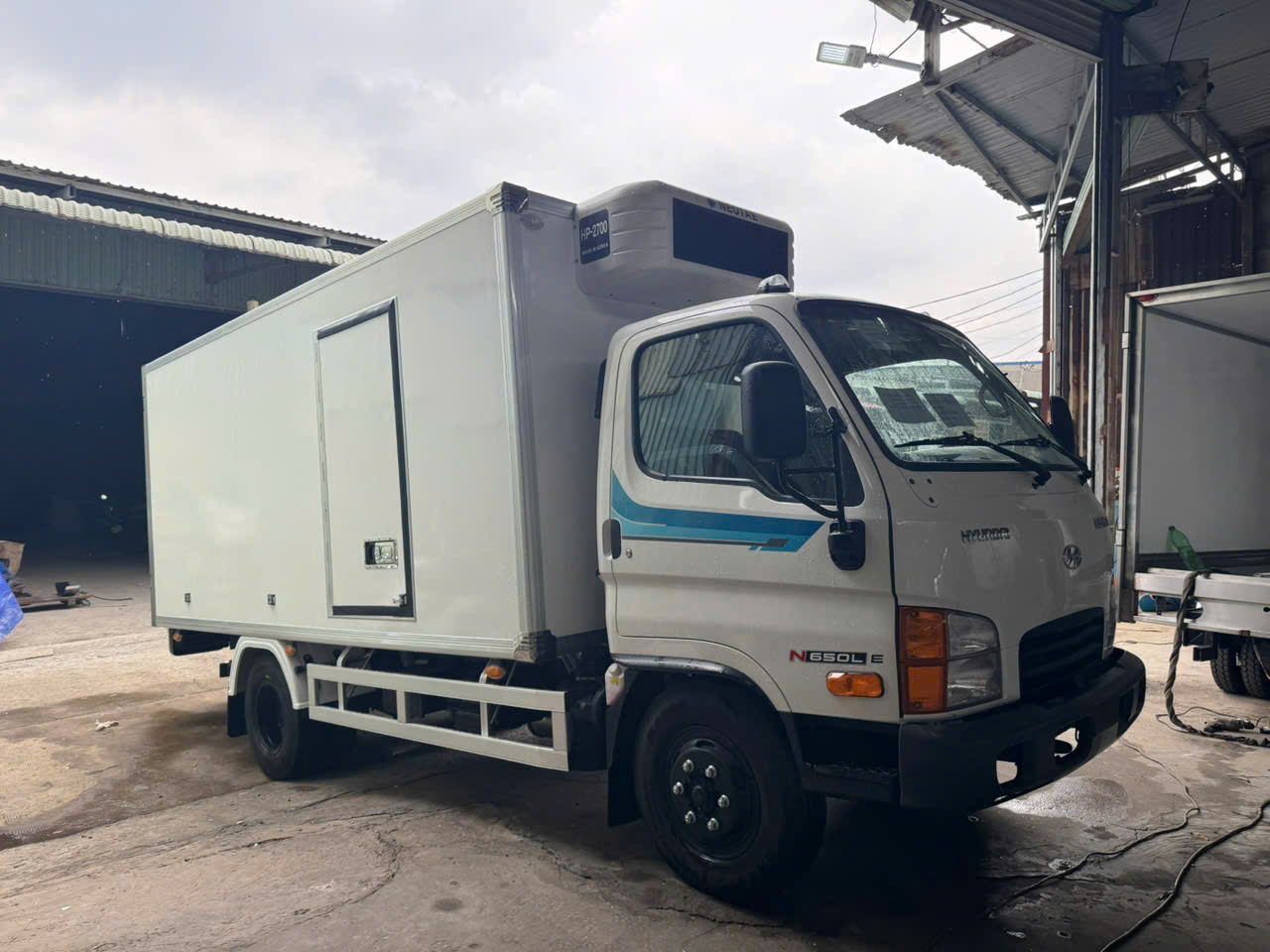 HYUNDAI N650LE ĐÔNG LẠNH 3 TẤN